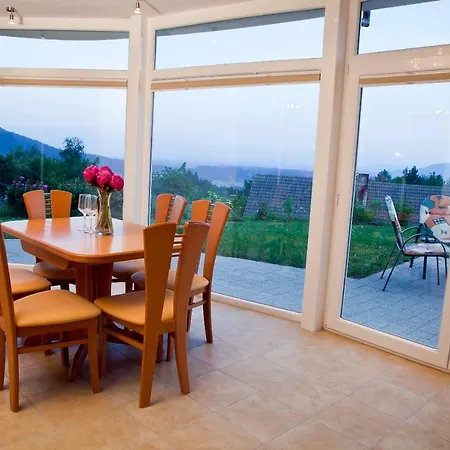 Apartma Sonce Balkonce Guest house 3*